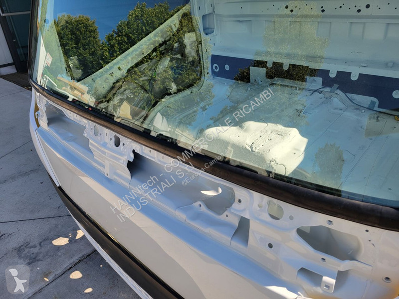 قطع غيار الآليات الثقيلة Mitsubishi Fuso CANTER...