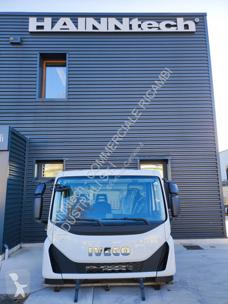 قطع غيار الآليات الثقيلة Iveco Day Cab
