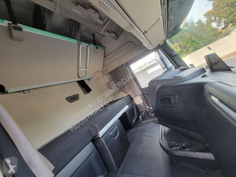 قطع غيار الآليات الثقيلة Iveco EURO 6 2019 ->