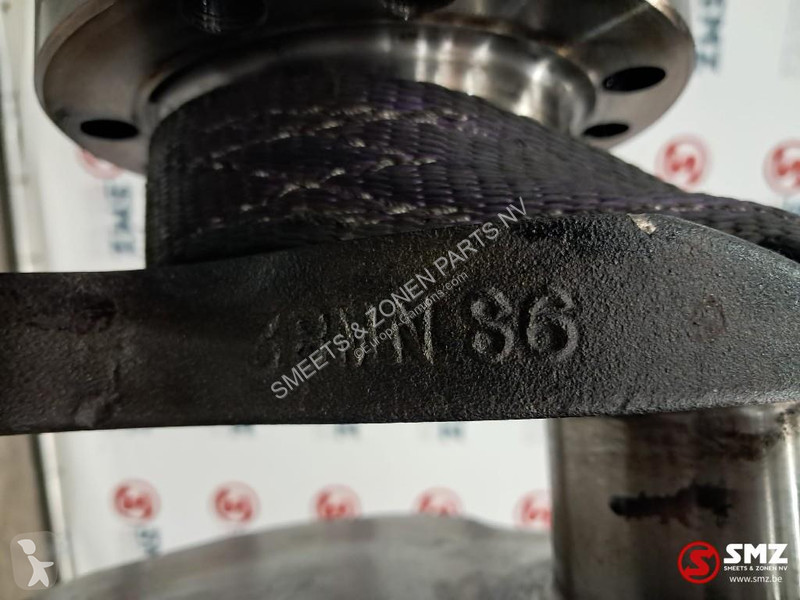 قطع غيار الآليات الثقيلة Renault Occ krukas...