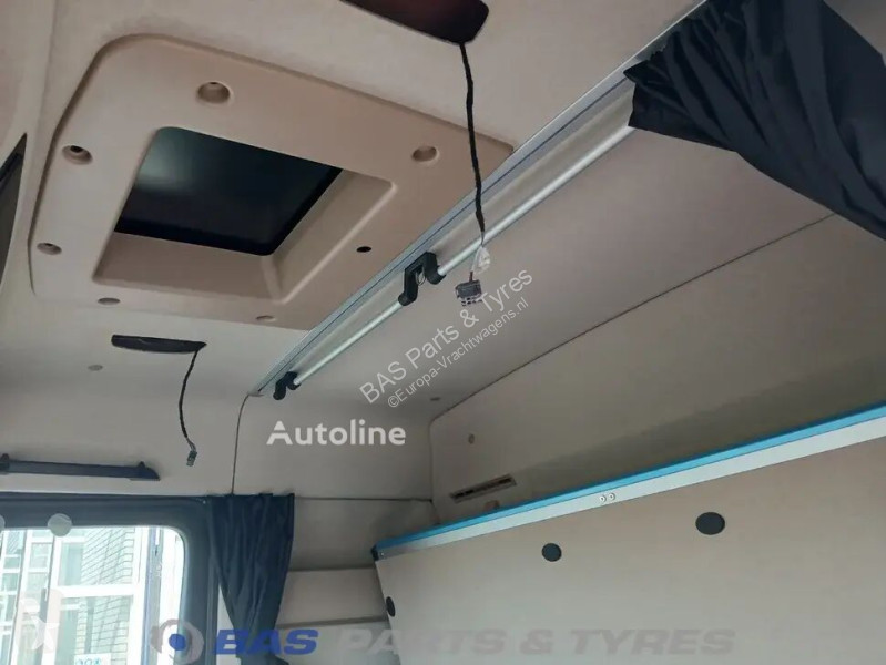 قطع غيار الآليات الثقيلة Mercedes