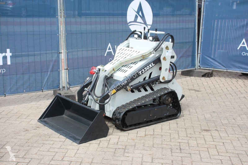 Nakladač  T330XL