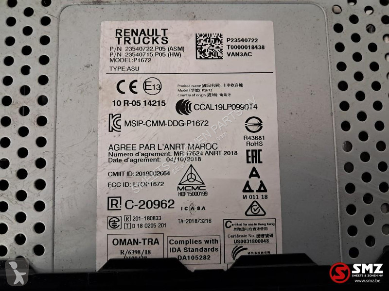 قطع غيار الآليات الثقيلة Renault Occ radio Renault