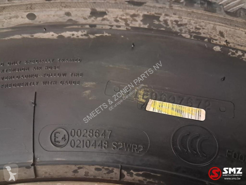 قطع غيار الآليات الثقيلة  Occ vrachtwagenband...