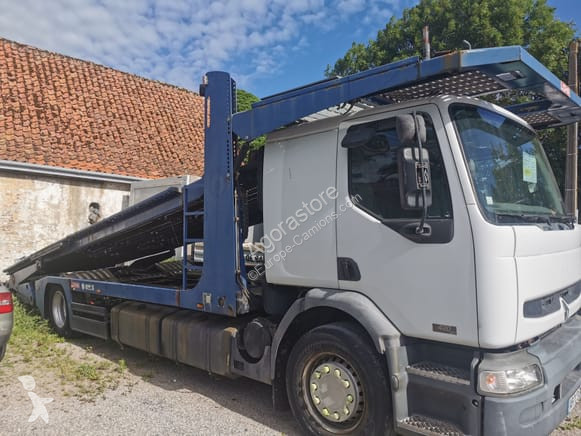 Pezzi di ricambio per mezzi pesanti Renault...