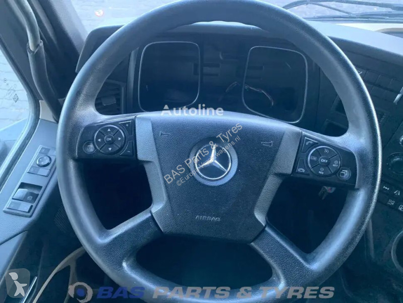 قطع غيار الآليات الثقيلة Mercedes