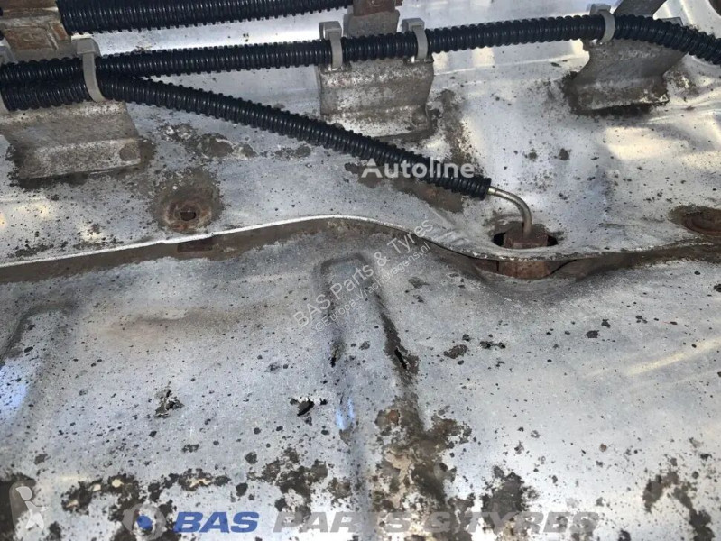 قطع غيار الآليات الثقيلة Mercedes Silencer...