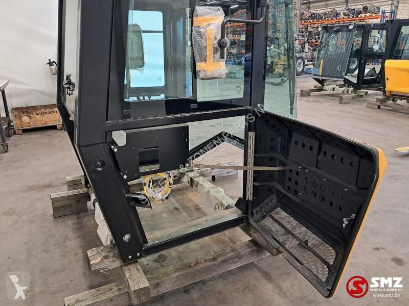 Repuestos para camiones JCB Cabine VM117/137 JCB