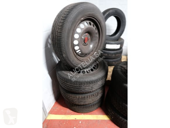 Vrachtwagenonderdelen  205/60 R16