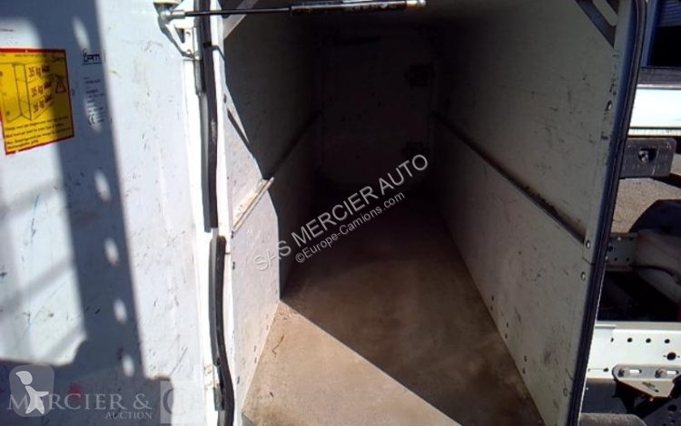 Furgoneta Iveco
