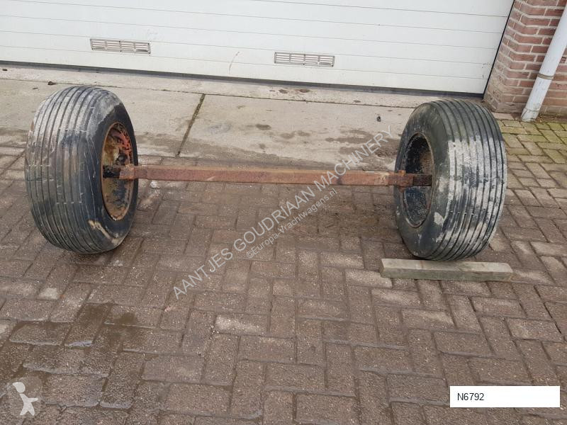 Náhradní díly pro kamiony  Essieu diverse assen...