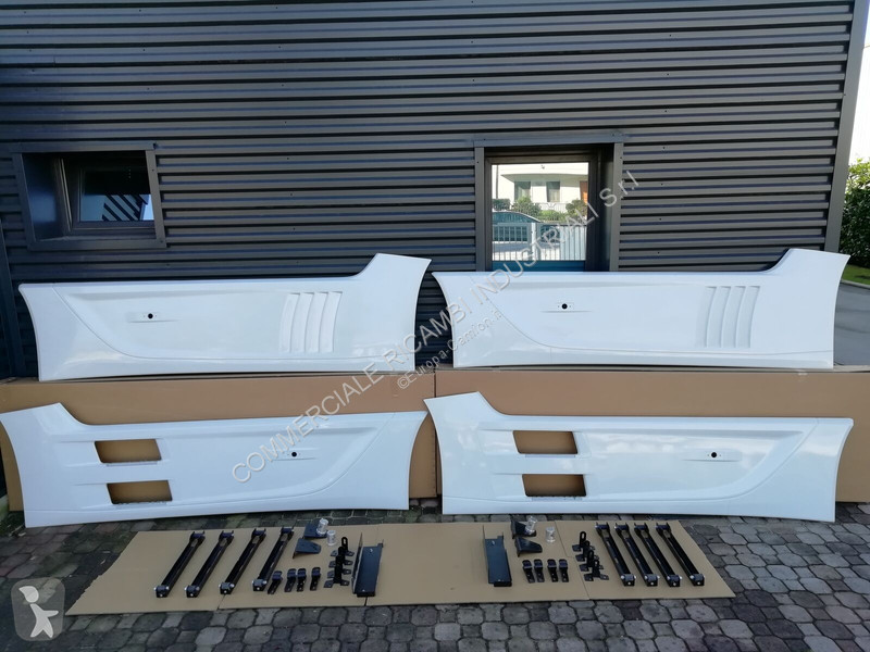قطع غيار الآليات الثقيلة Mercedes AROCS ACTROS...