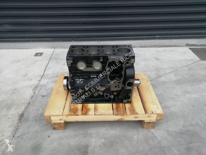 قطع غيار الآليات الثقيلة Iveco F4BE0454 WITH...