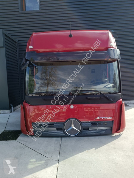 Mercedes ACTROS 2500mm GIGA SPACE truck part