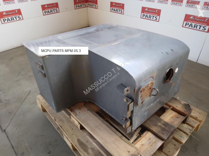 Pièces poids lourds Komatsu Réservoir de...
