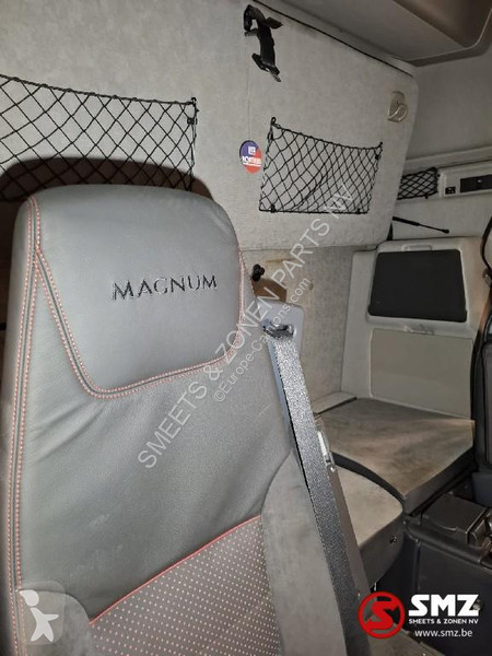 Reservdelar lastbilar Renault Occ cabine...