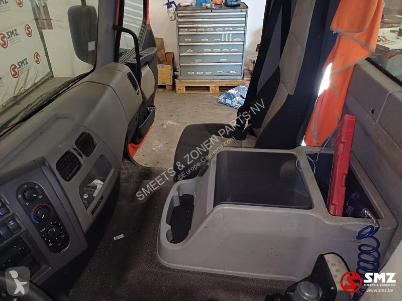 Reservdelar lastbilar Renault Occ cabine...