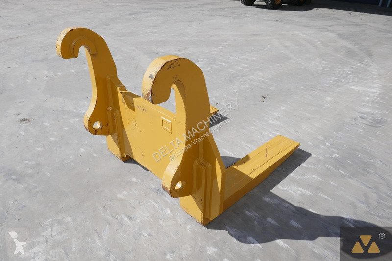 Pièces poids lourds OM Forks Cat 980H