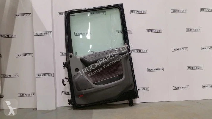 قطع غيار الآليات الثقيلة DAF Body & Chassis...