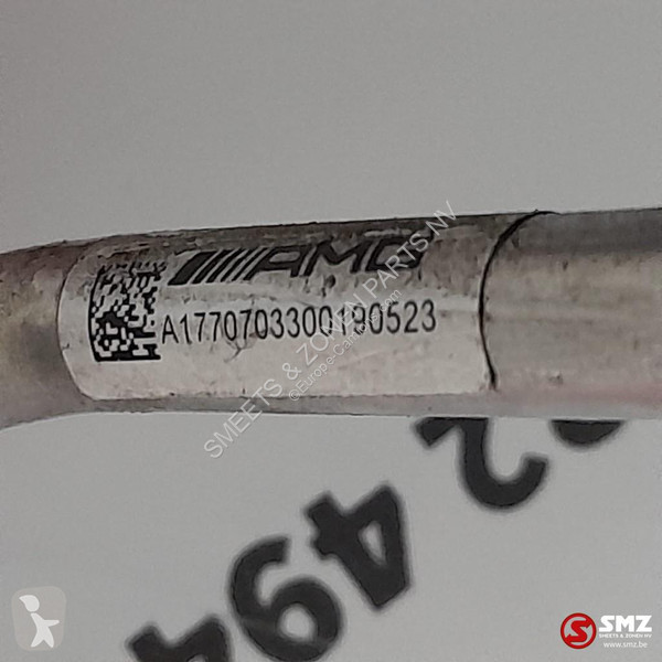 قطع غيار الآليات الثقيلة Mercedes Occ lot...