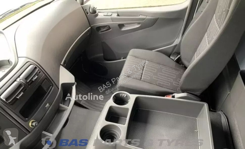 قطع غيار الآليات الثقيلة Mercedes