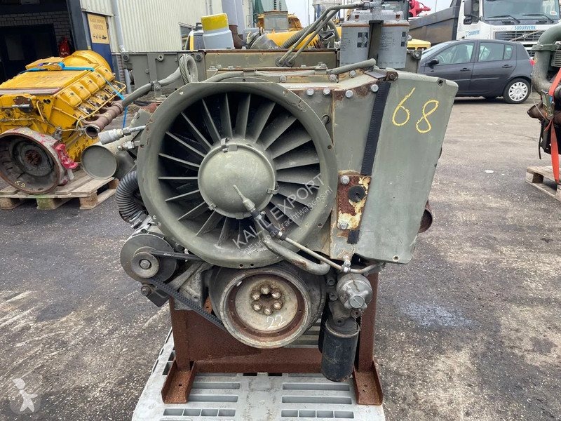 Náhradní díly pro kamiony Deutz V8 Engine...