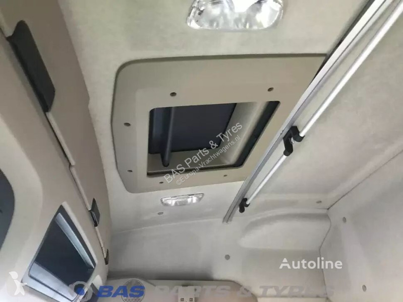 قطع غيار الآليات الثقيلة Mercedes