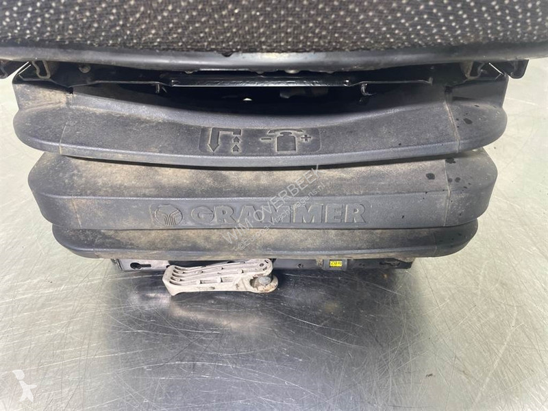 قطع غيار الآليات الثقيلة Liebherr...
