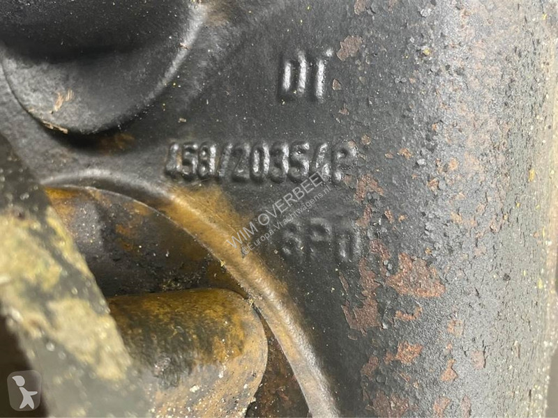 Pezzi di ricambio per mezzi pesanti JCB 407B -...