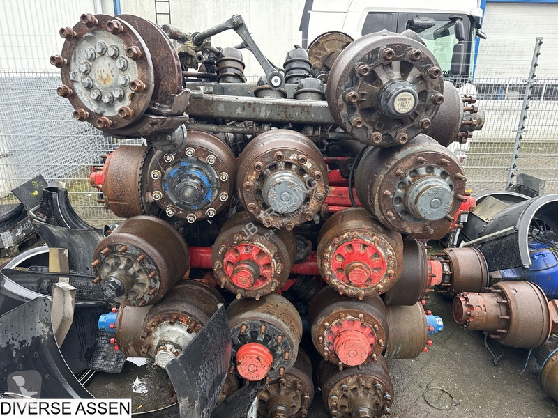 قطع غيار الآليات الثقيلة Universeel Diverse assen