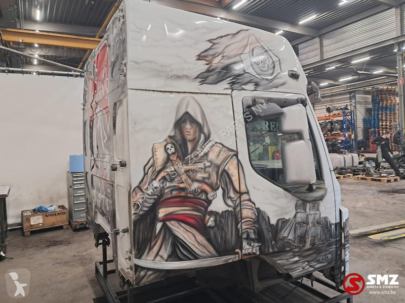 قطع غيار الآليات الثقيلة Renault Occ Cabine...