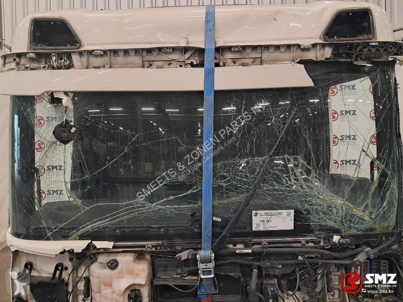 قطع غيار الآليات الثقيلة Scania Occ Cabine cania