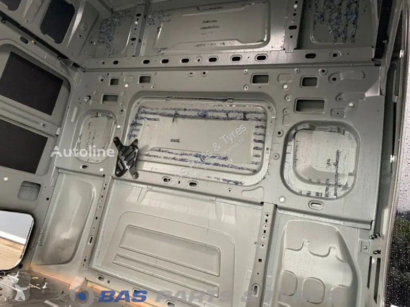 قطع غيار الآليات الثقيلة Renault T-Serie...