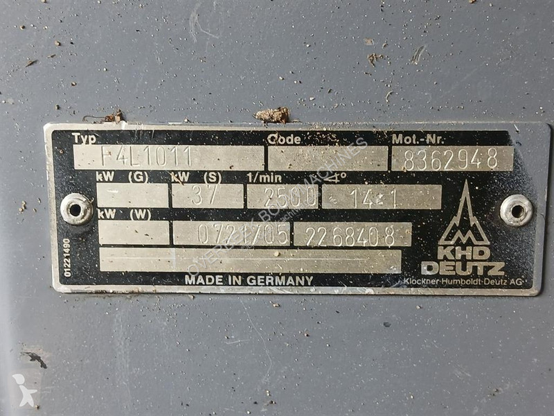 Pezzi di ricambio per mezzi pesanti O&K...