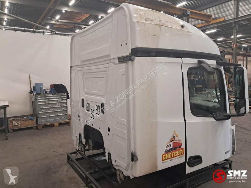Piese camioane Mercedes Occ Cabine Mercedes...
