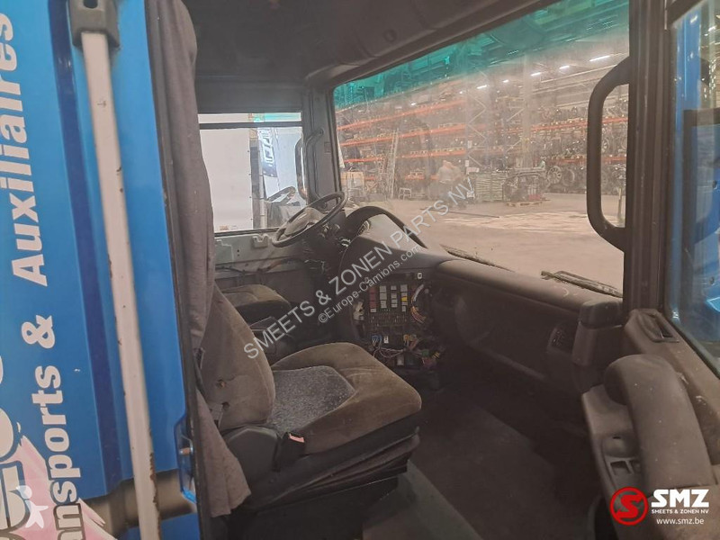 قطع غيار الآليات الثقيلة Renault Occ Cabine...