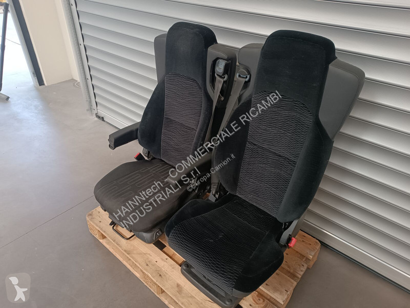 قطع غيار الآليات الثقيلة Mercedes RH+LH - DX+SX