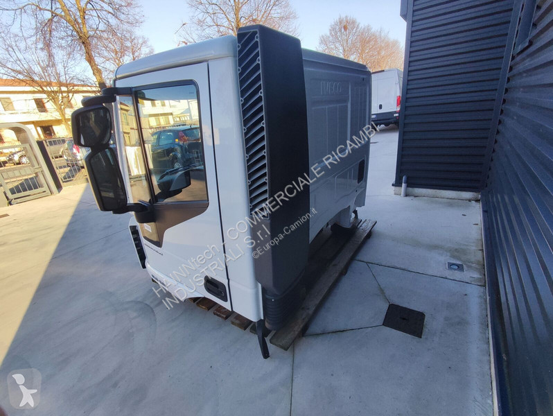 قطع غيار الآليات الثقيلة Iveco Day Cab