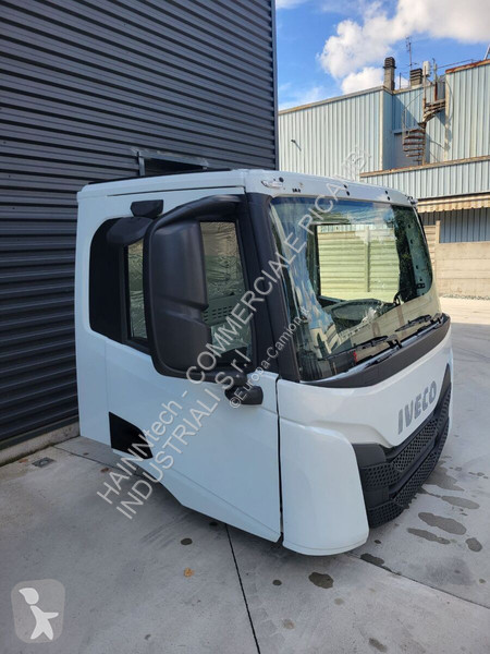 Pezzi di ricambio per mezzi pesanti Iveco X-Way...