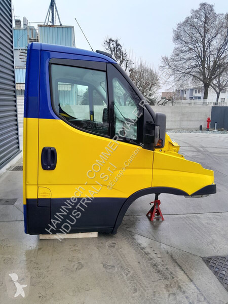 قطع غيار الآليات الثقيلة Iveco DAILY EURO 6...
