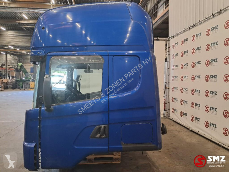 قطع غيار الآليات الثقيلة Scania Occ Cabine...