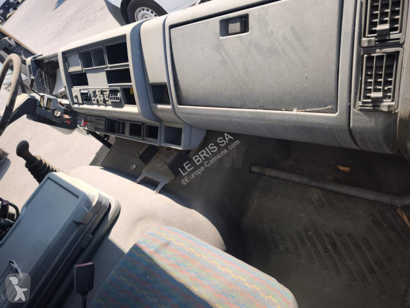 Pièces poids lourds Renault  CABINE PROFONDE  G300