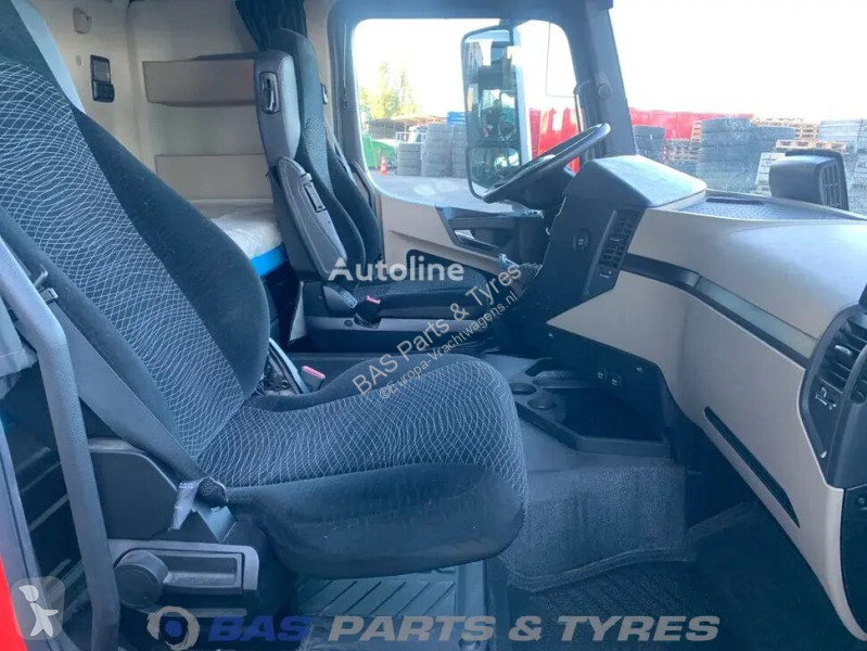قطع غيار الآليات الثقيلة Mercedes