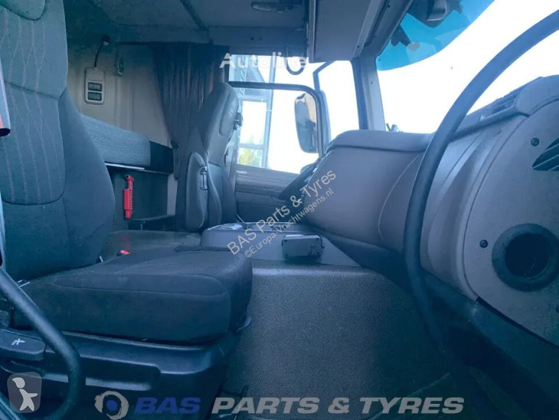 Запчасти для грузовика DAF