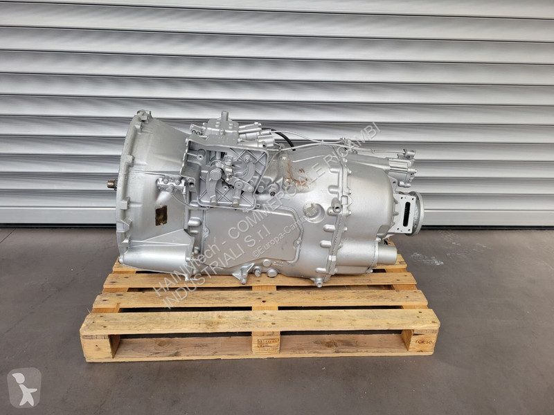 قطع غيار الآليات الثقيلة Volvo FH  VT2214B...