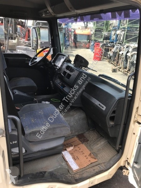 Reservdelar lastbilar MAN SLEEP CAB COMPLETE