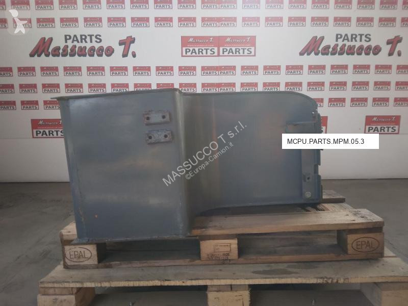 Pièces poids lourds Komatsu Réservoir de...