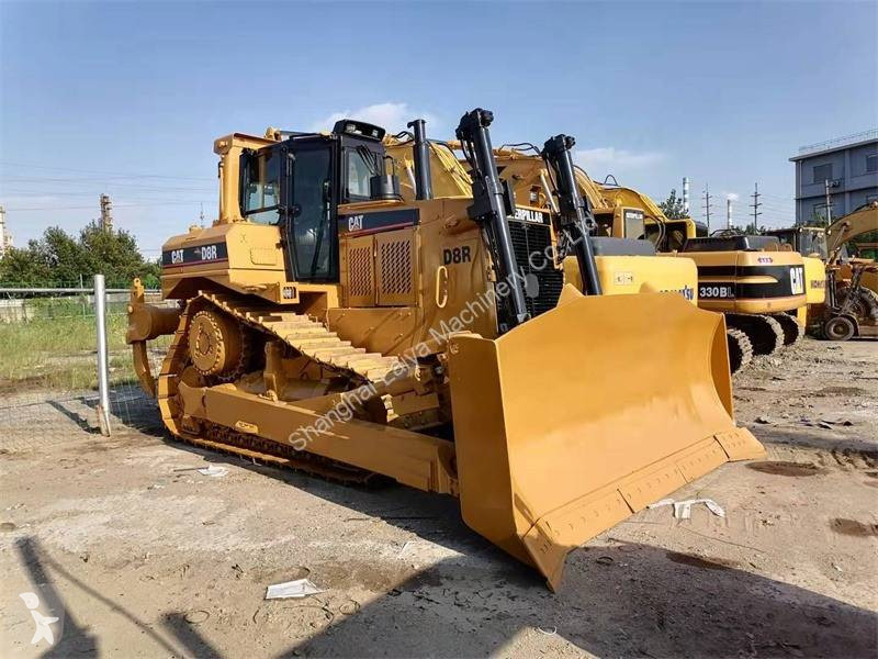 بلدوزر Caterpillar D8R