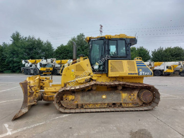 Bulldozer sur chenilles Komatsu
