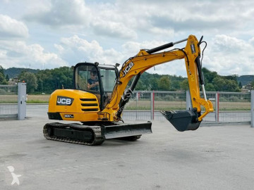 Excavator pe şenile